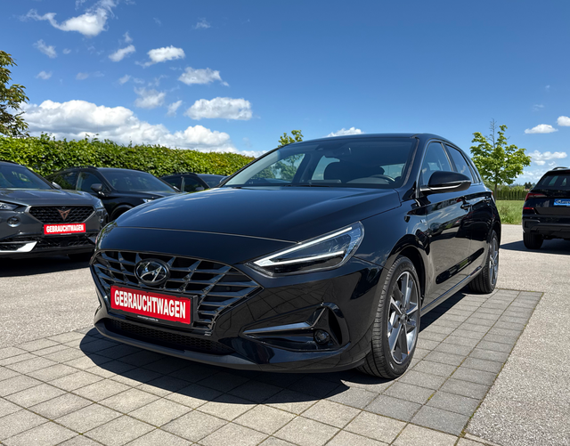 Vorne Hyundai i30 Prime 1.5 T-GDI 48V-Mildhybrid 160 iMT 