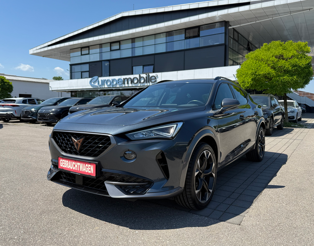 Vorne Cupra Formentor VZ 2.0 TSI 4Drive 310 PS DSG 