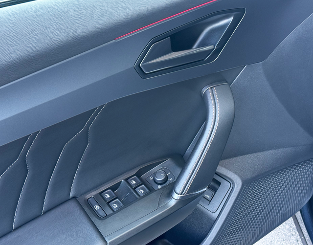Fahrert&uuml;r Highlights Cupra Formentor VZ 2.0 TSI 4Drive 310 PS DSG 