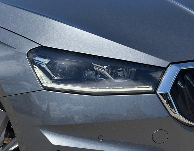 LED Scheinwerfer Skoda Fabia Style 1.0 TSI 110