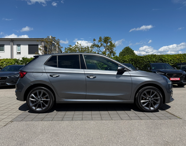 Beifahrerseite Skoda Fabia Style 1.0 TSI 110