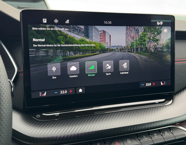 Touchscreen Display Skoda Octavia Combi RS 2.0 TSI 265 DSG