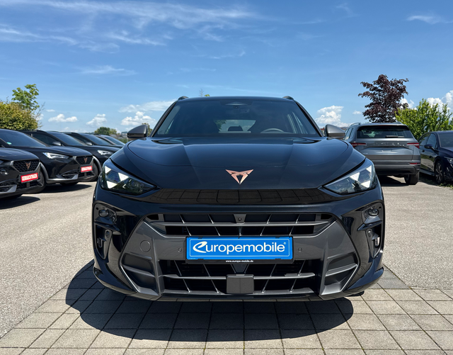 Vorne Cupra Terramar VZ 2.0 TSI 195kW DSG 4Drive