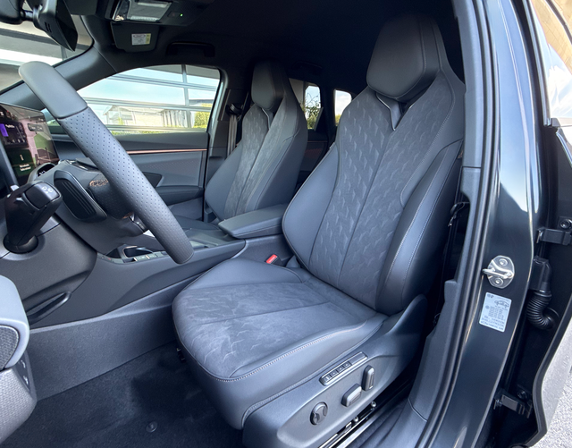 Vordersitze Polsterung Cupra Terramar VZ 2.0 TSI 195kW DSG 4Drive 