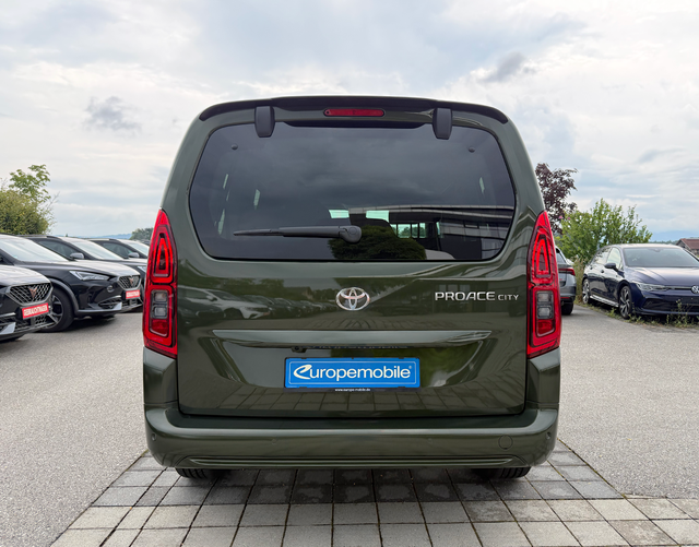 Heck Toyota Proace City Verso TEAMPLAYER 1.5 D-4D 96 kW AT 7-Sitzer