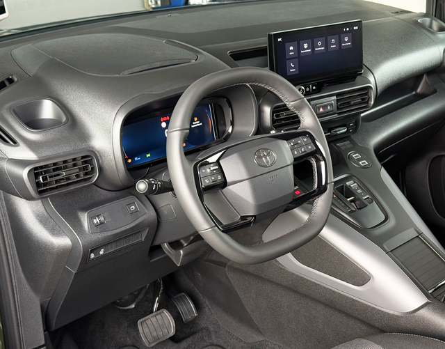 Interieur Toyota Proace City Verso TEAMPLAYER 1.5 D-4D 96 kW AT 7-Sitzer