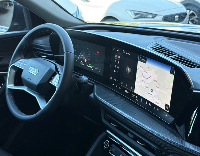 Virtual Cockpit Plus Audi Q5 2.0 TDI quattro