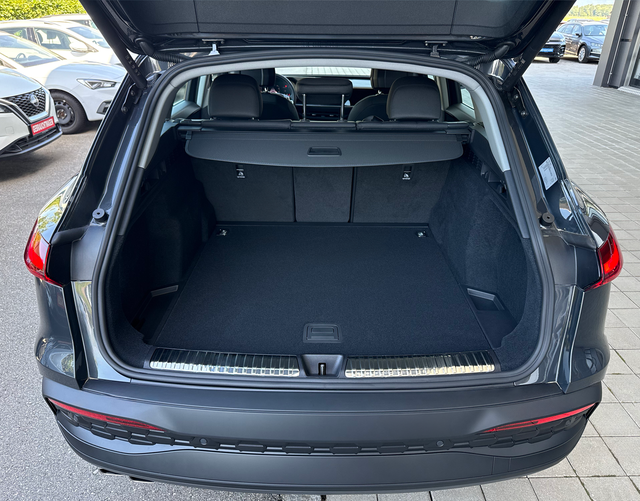 Kofferraum Audi Q5 2.0 TDI quattro