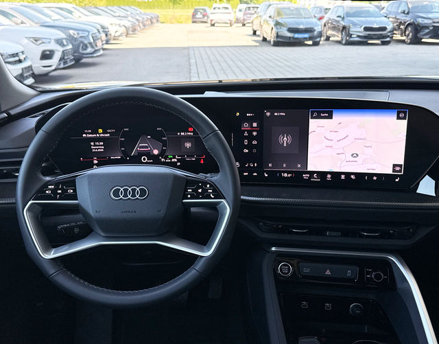 Innenraum Audi Q5 2.0 TDI quattro