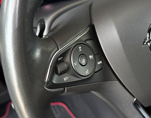 Multifunktionslenkrad Opel Mokka GS Line 1.2 Turbo