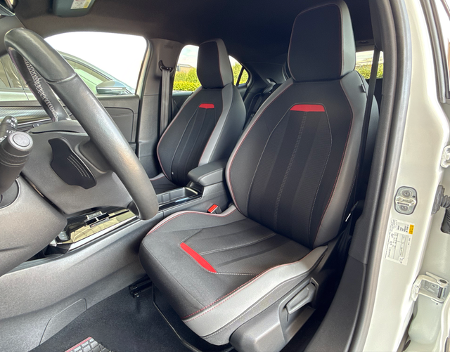 Vordersitze Polsterung Opel Mokka GS Line 1.2 Turbo