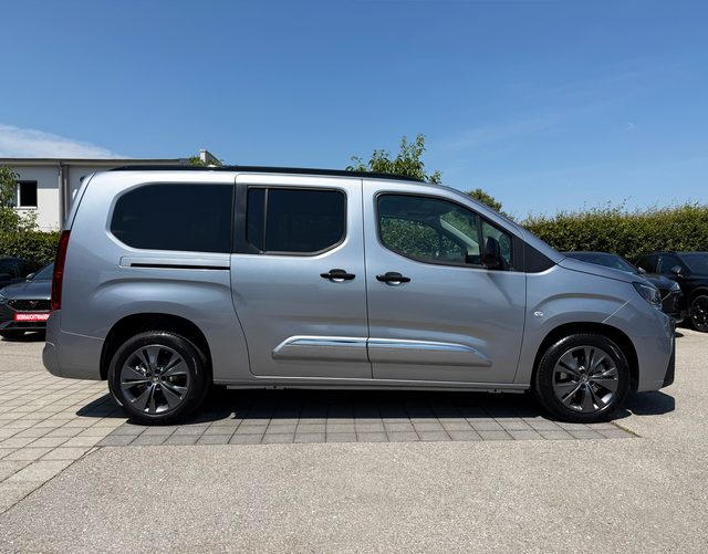 Beifahrerseite Toyota Proace City Verso TEAMPLAYER 7-Sitzer