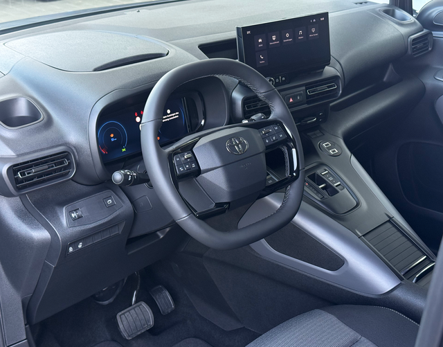 Interieur Toyota Proace City Verso TEAMPLAYER