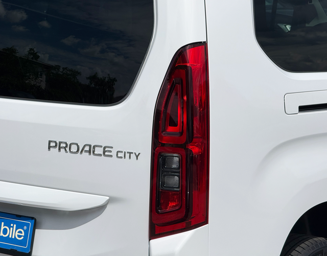 LED R&uuml;ckleuchte Toyota Proace City Verso TEAMPLAYER