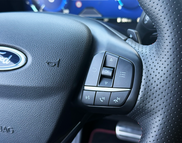 Multifunktionslenkrad Ford Focus Turnier ST-Line X