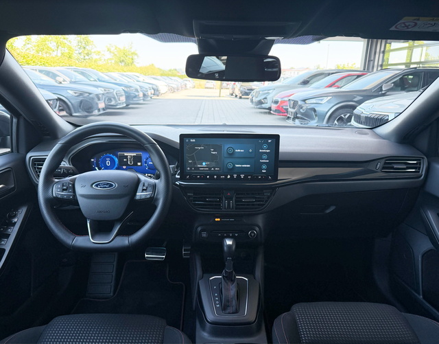 Innenraum Ford Focus Turnier ST-Line X