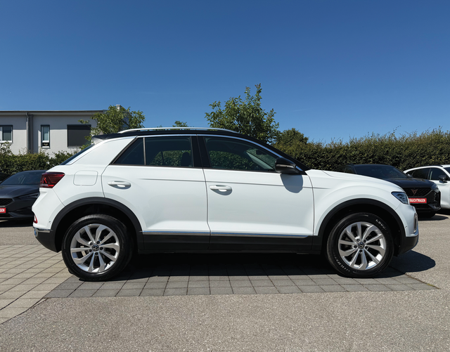 Beifahrerseite Volkswagen T-Roc Style 1.5 TSI 150 DSG