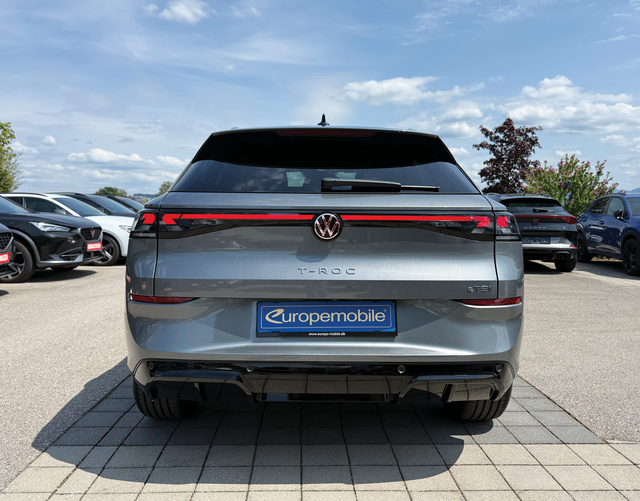 Heck Volkswagen T-Roc R-Line 1.5 eTSI OPF DSG 150