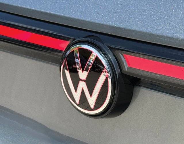Logo Hinten Volkswagen T-Roc R-Line 1.5 eTSI OPF DSG 150