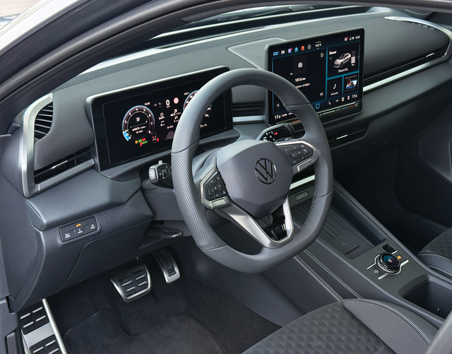 Interieur Volkswagen T-Roc R-Line 1.5 eTSI OPF DSG 150