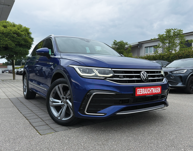 Vorne Volkswagen Tiguan R-Line 