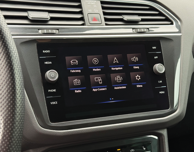 Touchscreen Display Volkswagen Tiguan R-Line 