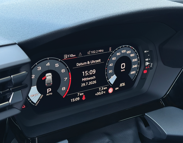 Digitales Cockpit Audi A3 Sportback Limited 30 TFSI S tronic 