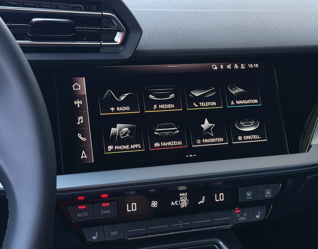 Touchscreen Display Audi A3 Sportback Limited 30 TFSI S tronic 