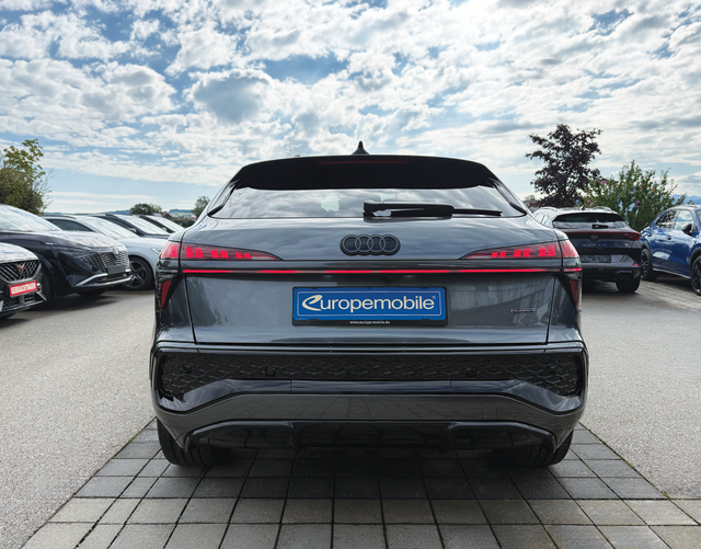 Heck Audi Q3 Sportback S line TFSI quattro 204 PS