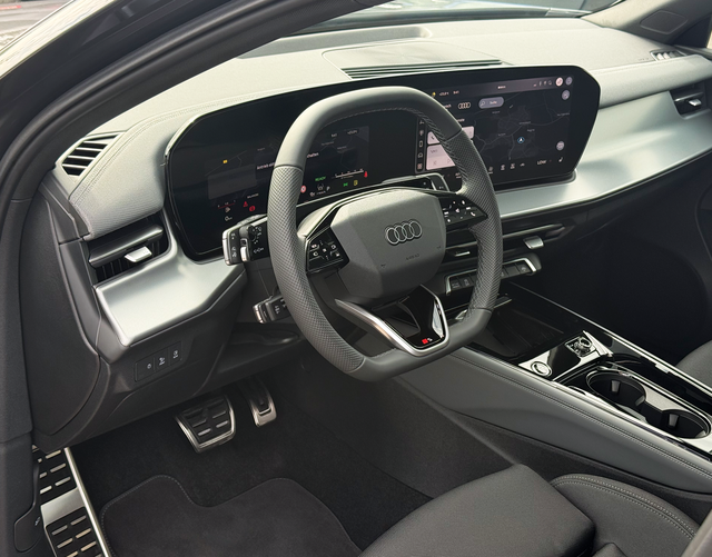 Interieur Audi Q3 Sportback S line TFSI quattro 204 PS