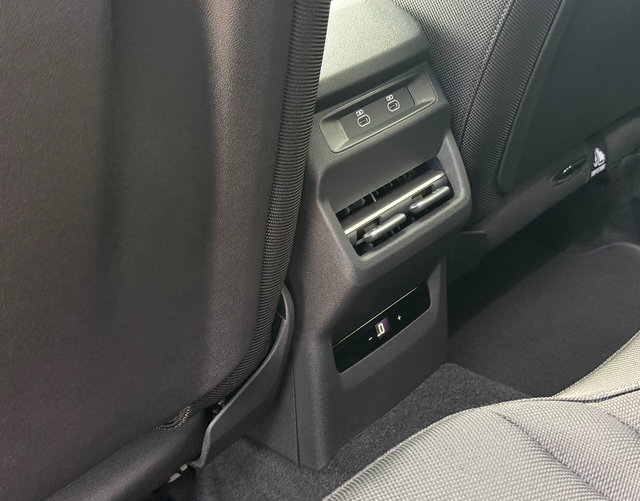 Klimaanlage Hinten Audi Q3 Sportback S line TFSI quattro 204 PS