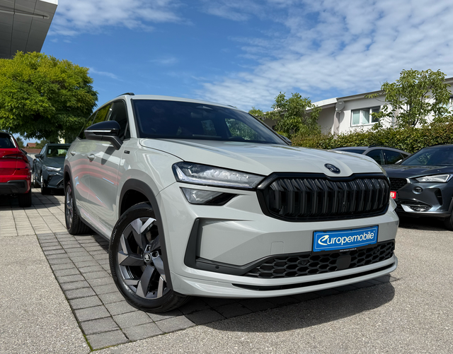 Vorne Skoda Kodiaq Sportline 2.0 TDI 142kW DSG 4x4