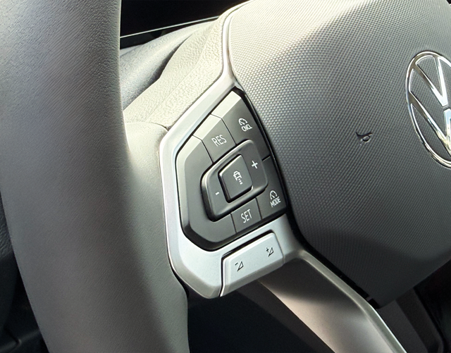 Multifunktionslenkrad Volkswagen Tiguan Life Limited 1.5 eHybrid 150kW Plug-in DSG