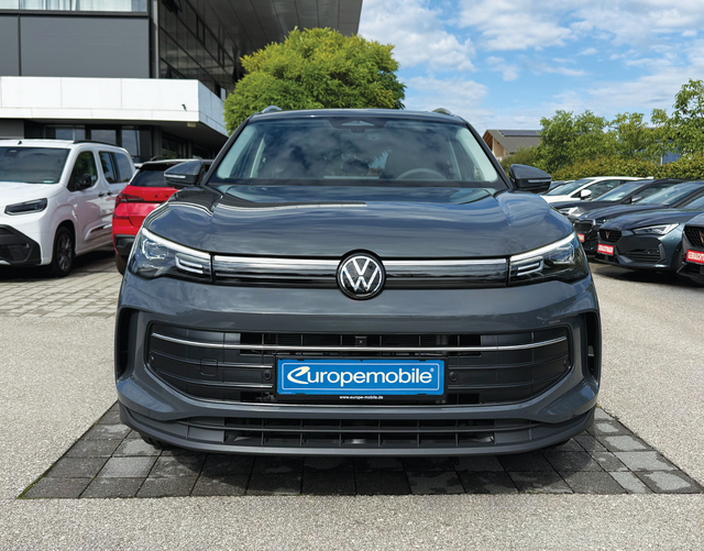 Vorne Volkswagen Tiguan Life Limited 1.5 eHybrid 150kW Plug-in DSG