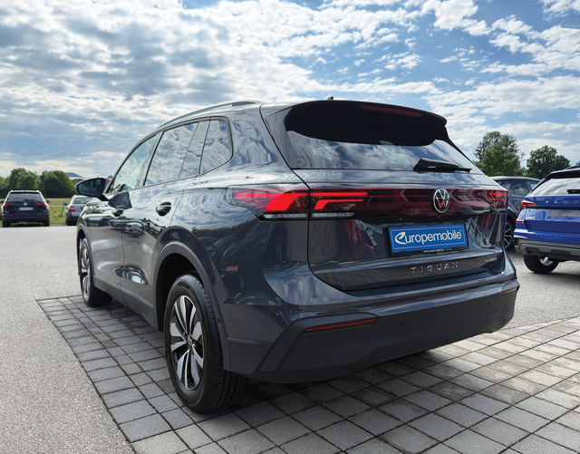 Hinten Volkswagen Tiguan Life Limited 1.5 eHybrid 150kW Plug-in DSG
