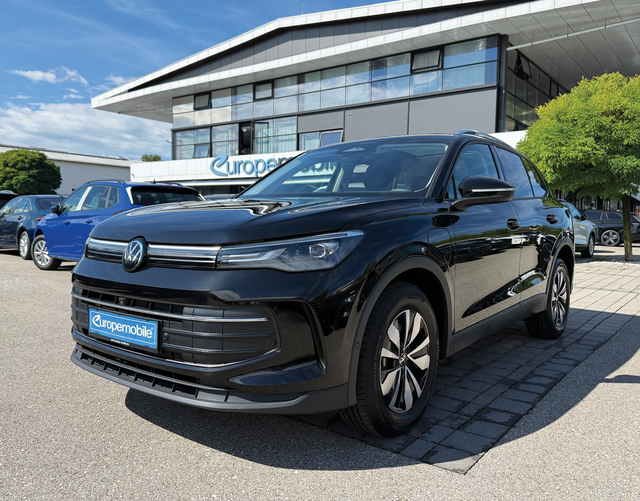 Vorne Volkswagen Tiguan Life Limited 1.5 eHybrid 150kW Plug-in DSG