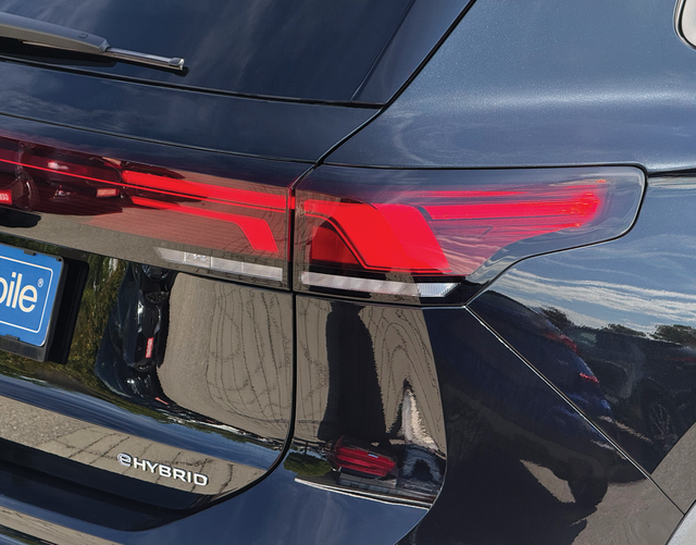 LED R&uuml;ckleuchte Volkswagen Tiguan Life Limited 1.5 eHybrid 150kW Plug-in DSG