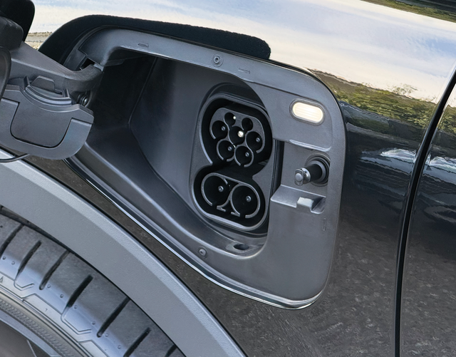 Ladeklappe Volkswagen Tiguan Life Limited 1.5 eHybrid 150kW Plug-in DSG