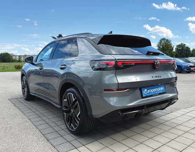 Hinten Volkswagen T-Roc R-Line 1.5 eTSI OPF DSG 150 