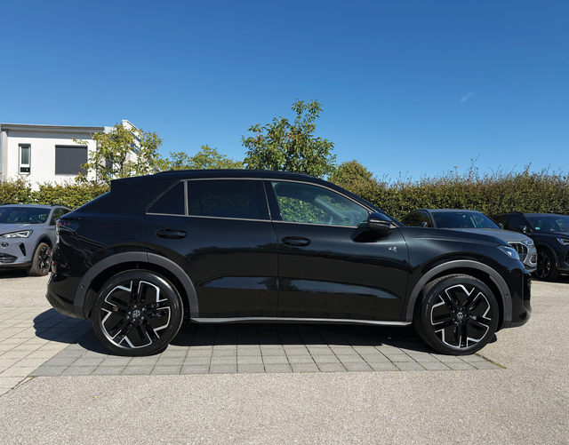 Beifahrerseite Volkswagen T-Roc R-Line 1.5 eTSI OPF DSG 150