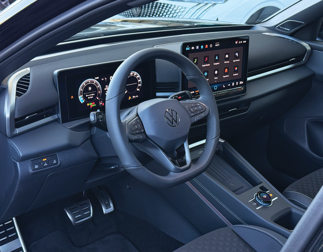 Interieur Volkswagen T-Roc R-Line 1.5 eTSI OPF DSG 150