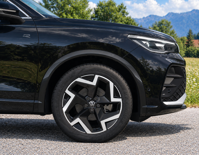 Volkswagen Tiguan R-Line 1.5 eTSI 150 DSG