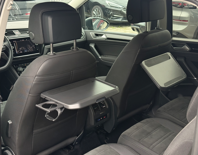 Innenraum Highlights Volkswagen Touran Highline 1.5 TSI 150 DSG