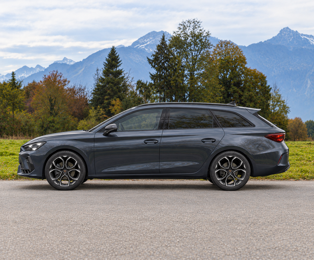Cupra Leon Sportstourer 2.0 TSI DSG 4DRIVE 204