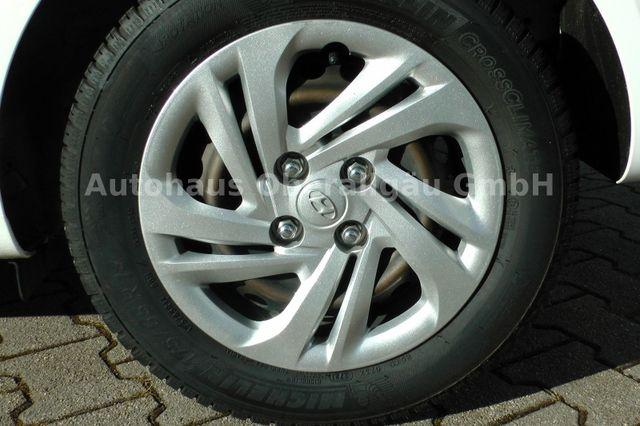 Hyundai i10 Select *Klimaanlage*DAB* 