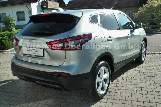 Nissan Qashqai 1.2 DIG-T Acenta*Navi*Kamera*SHZ*AHK 