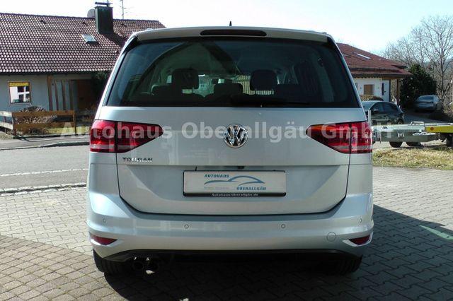 Volkswagen Touran 2.0 TDI Highline*7-Sitze*LED*Navi*Kamera 