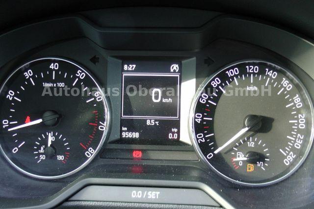 Skoda Octavia Combi Style 1.4 TSI DSG *AHK*Xenon*DAB* 