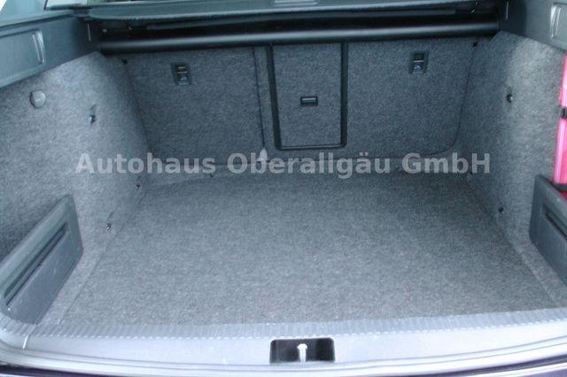 Skoda Octavia Combi Style 1.4 TSI DSG *AHK*Xenon*DAB* 