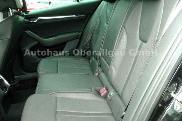 Skoda Octavia Combi 2.0 TDI FIRST EDIT. COMBI*Matrix*ACC* 